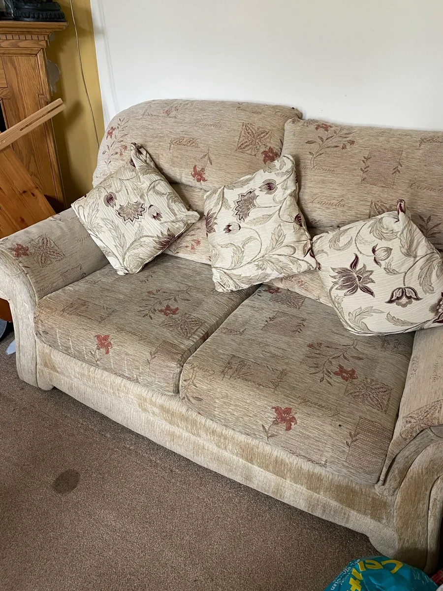 Sofa - Image 4
