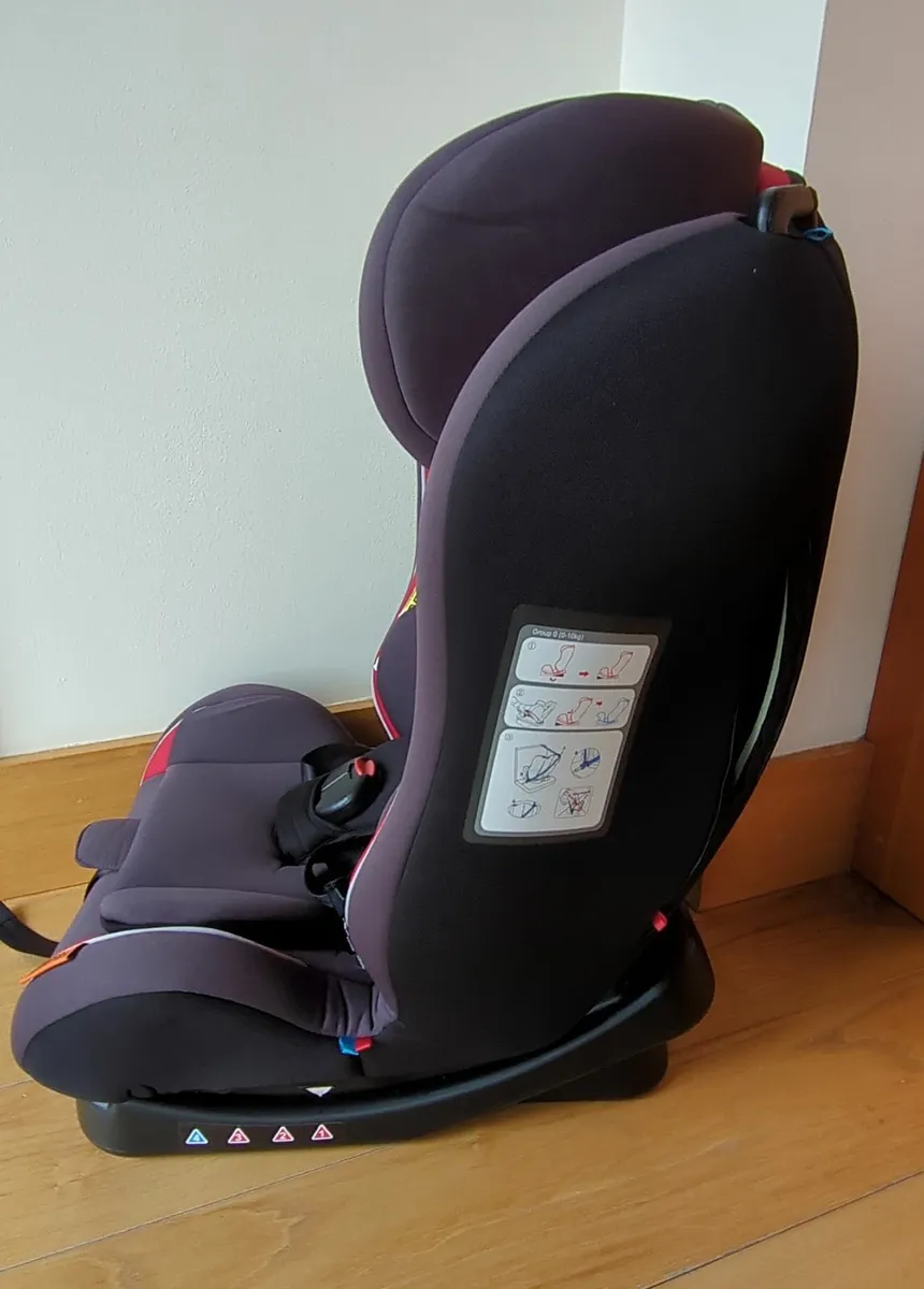 Halfords Group 0 1 2 Child Car Seat - Image 3