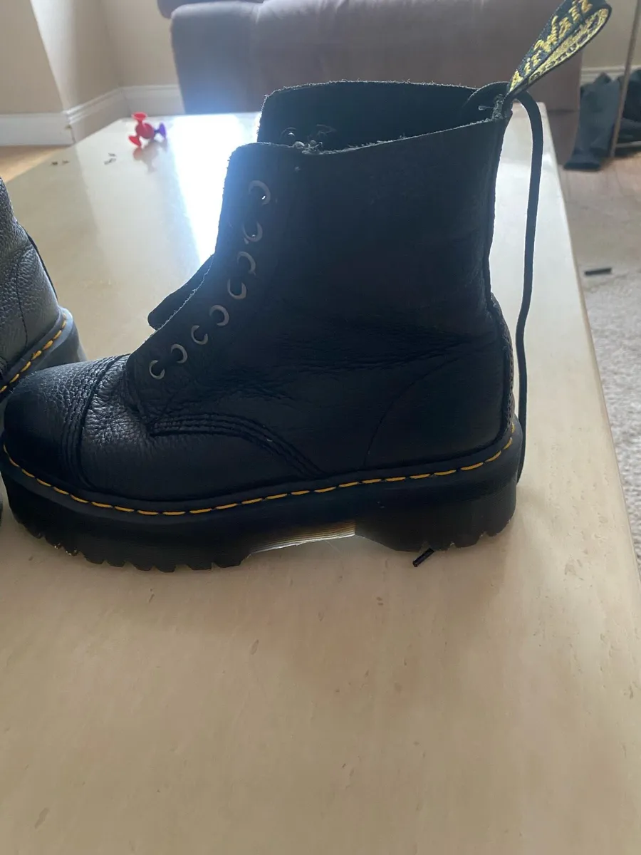 Doc martens - Image 2