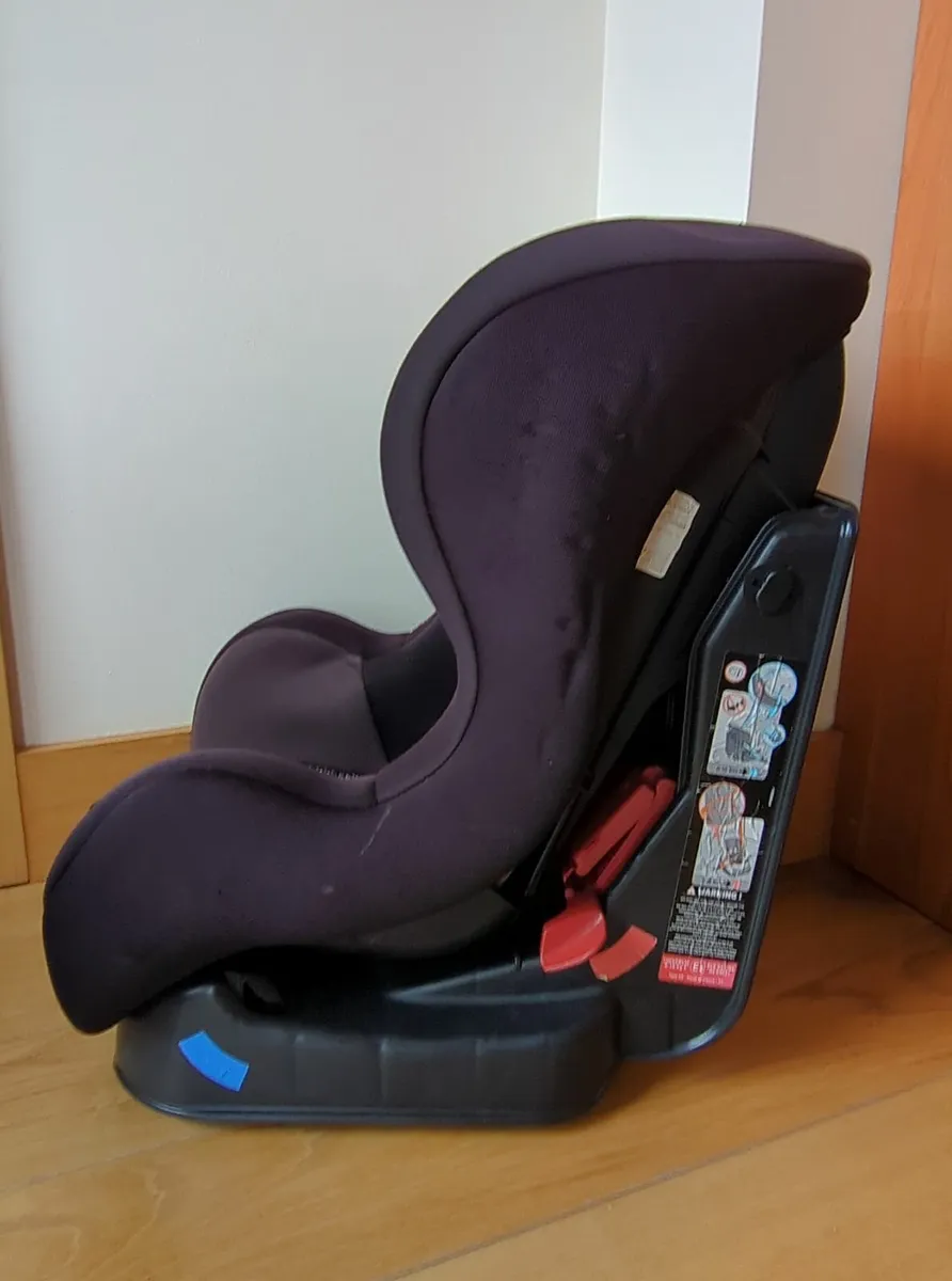 Child Car Seat - Image 2