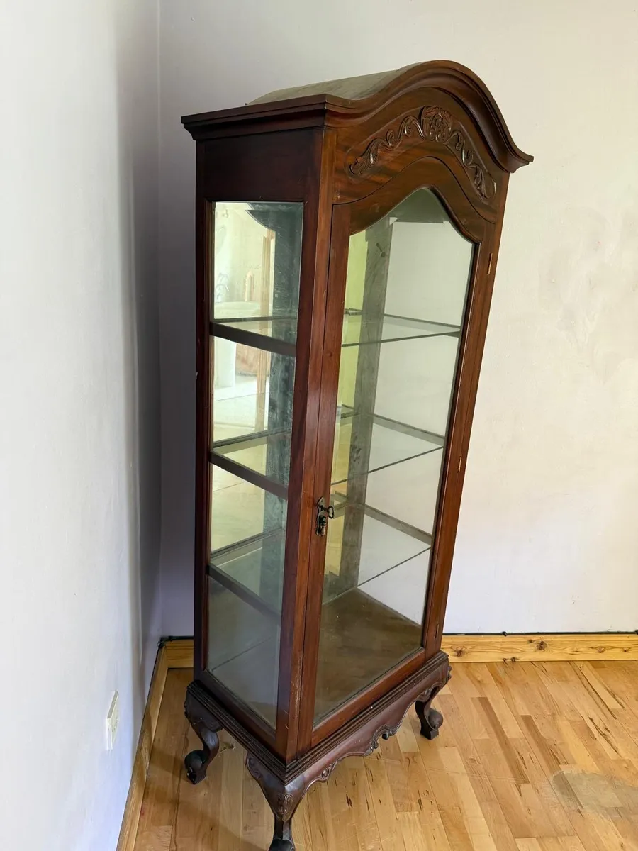 Elegant Vintage Glass Display Cabinet - Image 2
