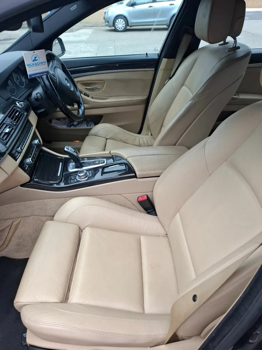 BMW 5-Series 2011 - Image 1