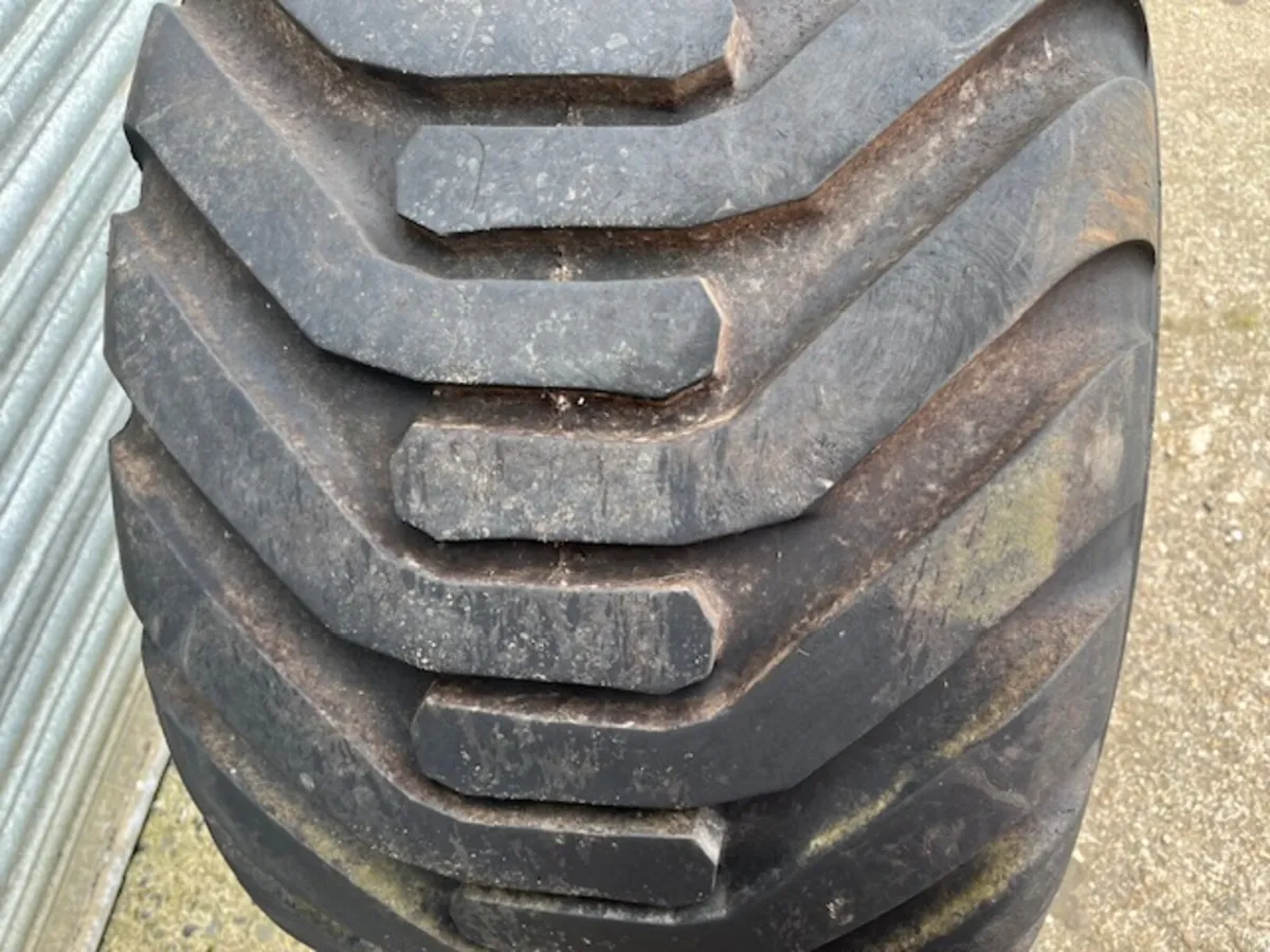 Baler Six Stud Wheels - Image 3