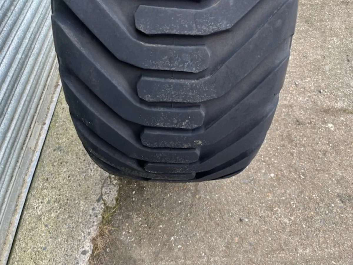 Baler Six Stud Wheels - Image 4