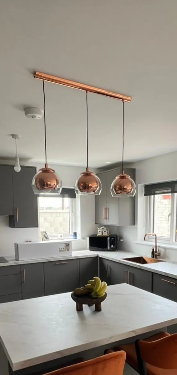 Hanging Lights - Image 1