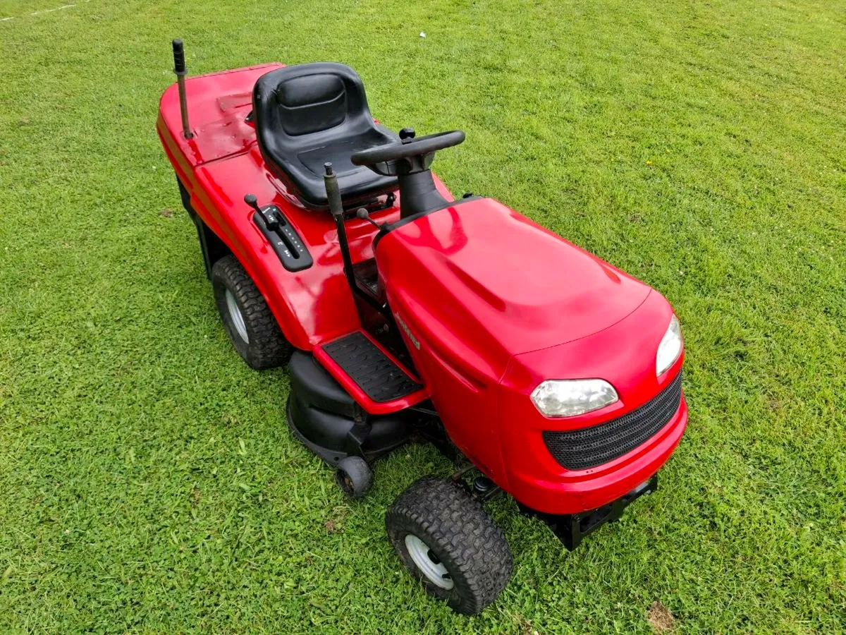 Ride on mower - Image 2