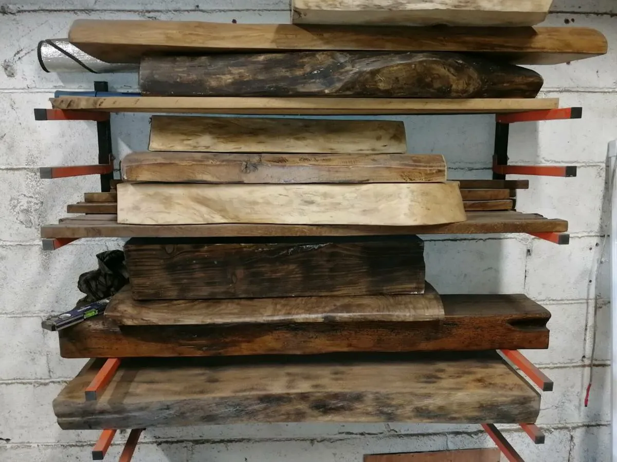 Mantlepieces - Image 1