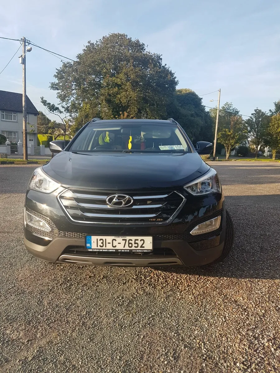 Hyundai Santa Fe 2013 - Image 2