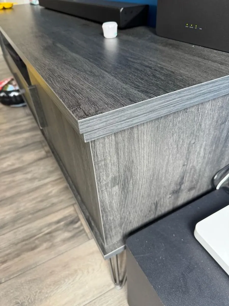 Modern TV Unit - Image 3