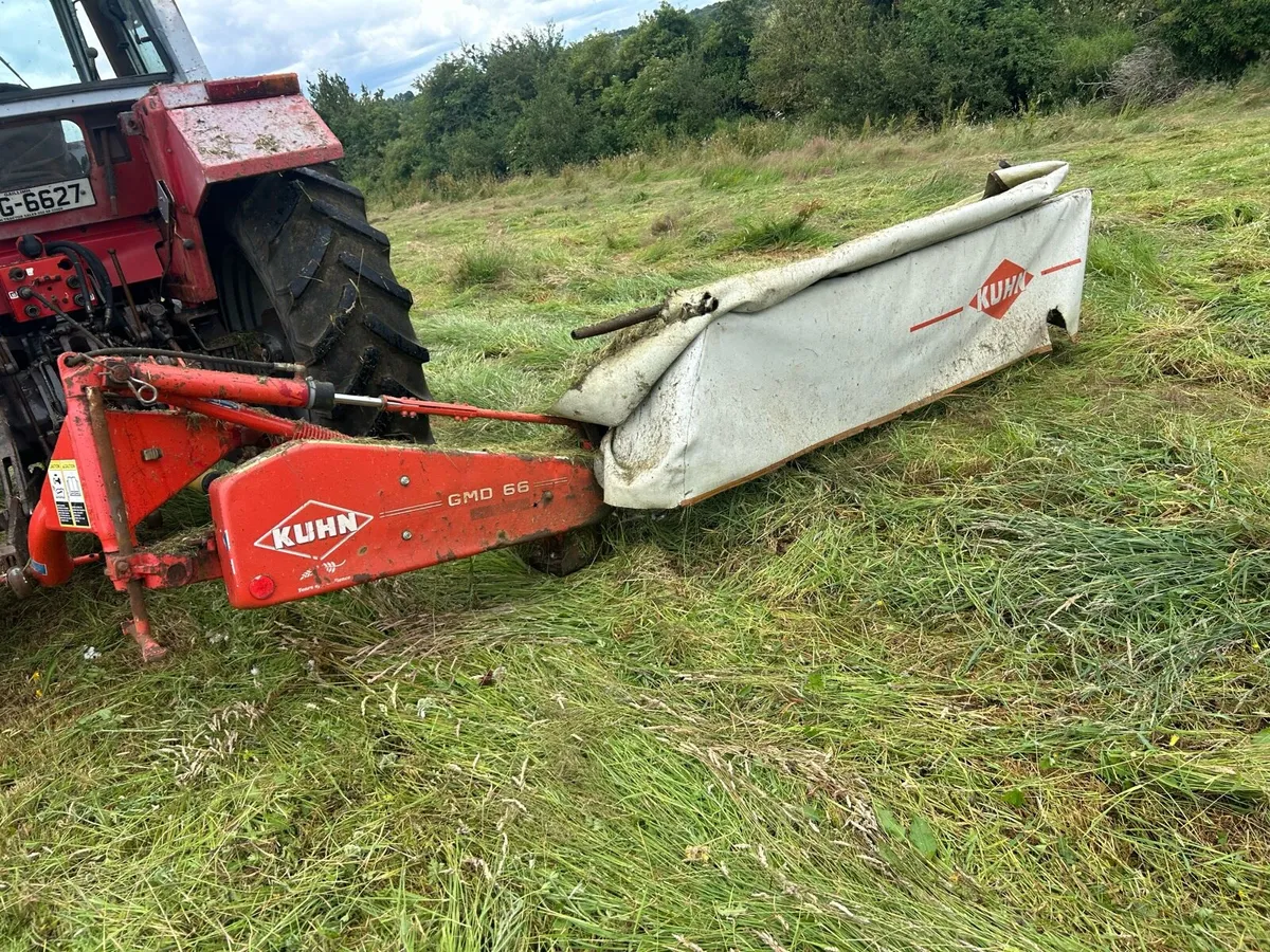 Kuhn 66 disc mower - Image 1