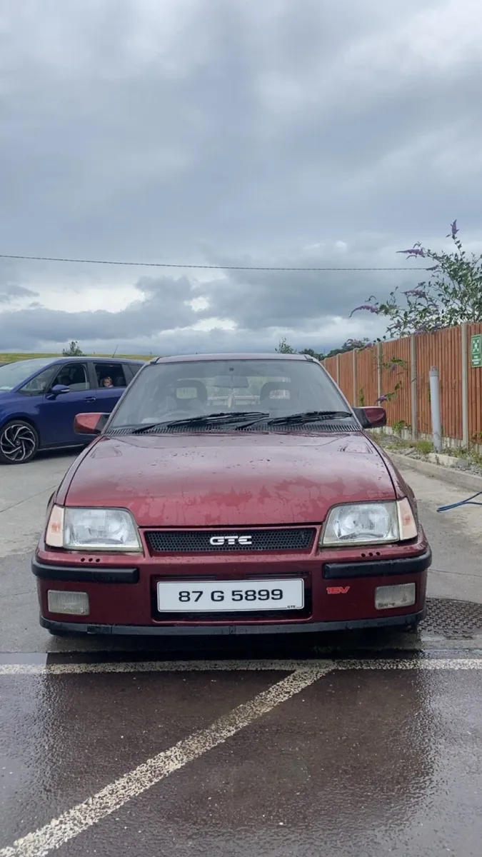 Vauxhall Astra GTE - Image 3