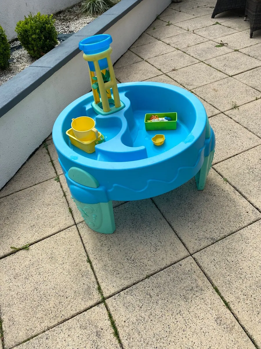 sand table & water table - Image 3