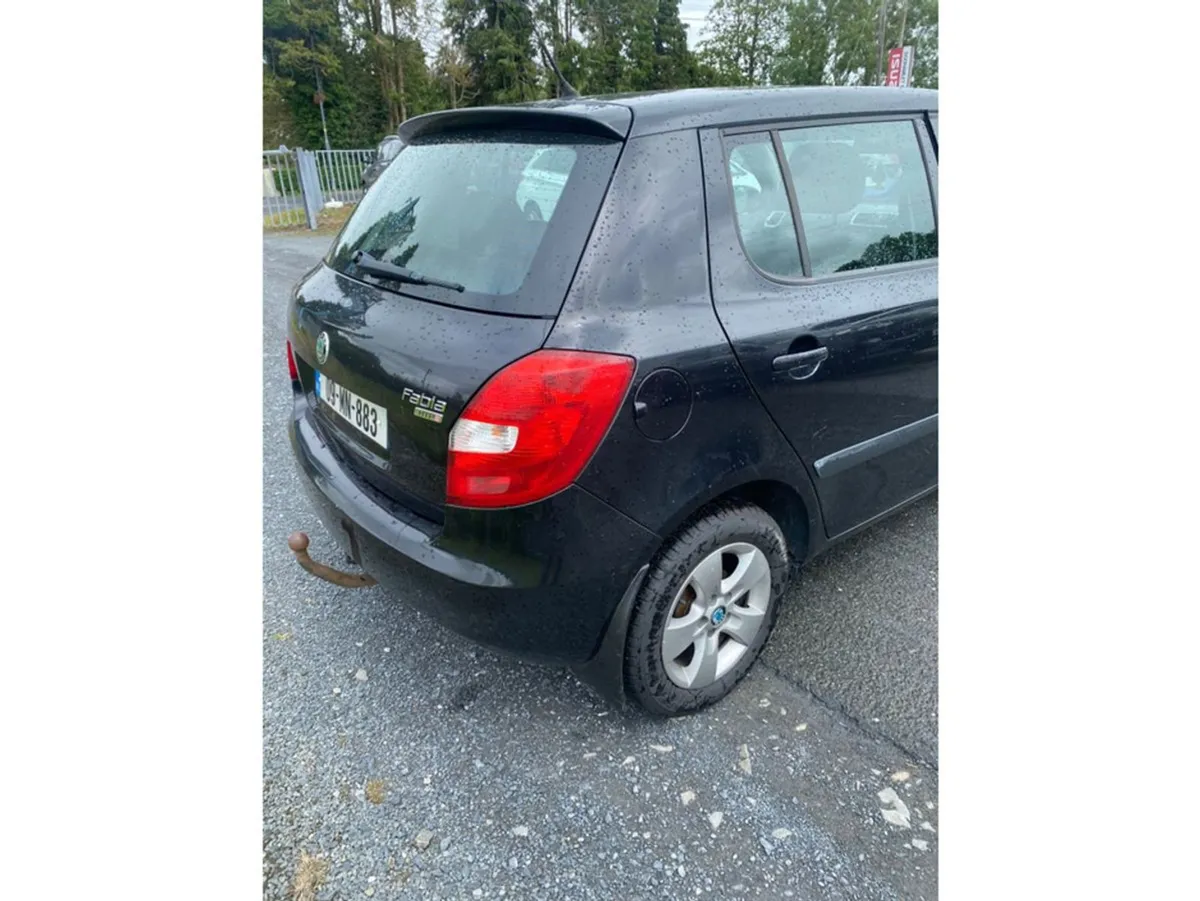Skoda Fabia Elegance 1.2 70hp - Image 2