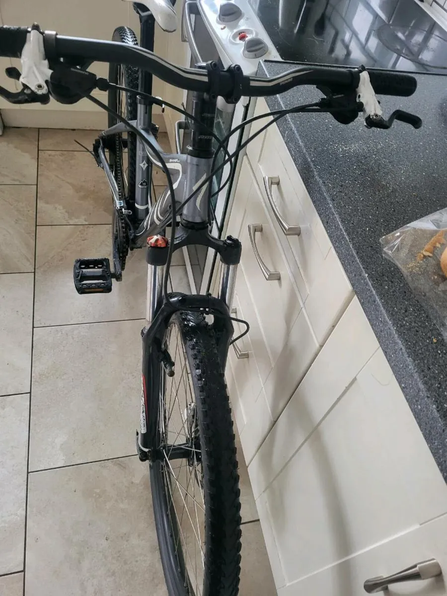 Boys mountain bike - Image 2
