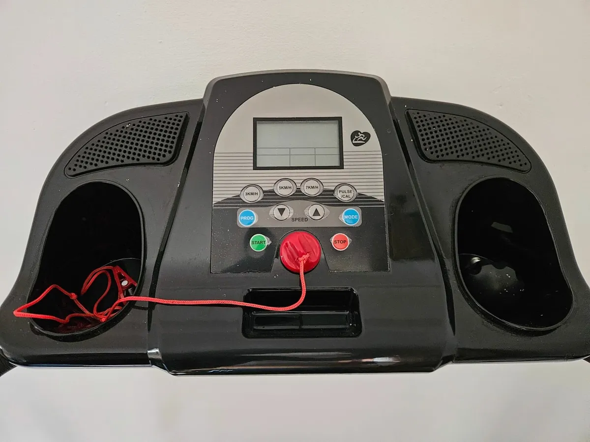NRG100 Treadmill - Image 1