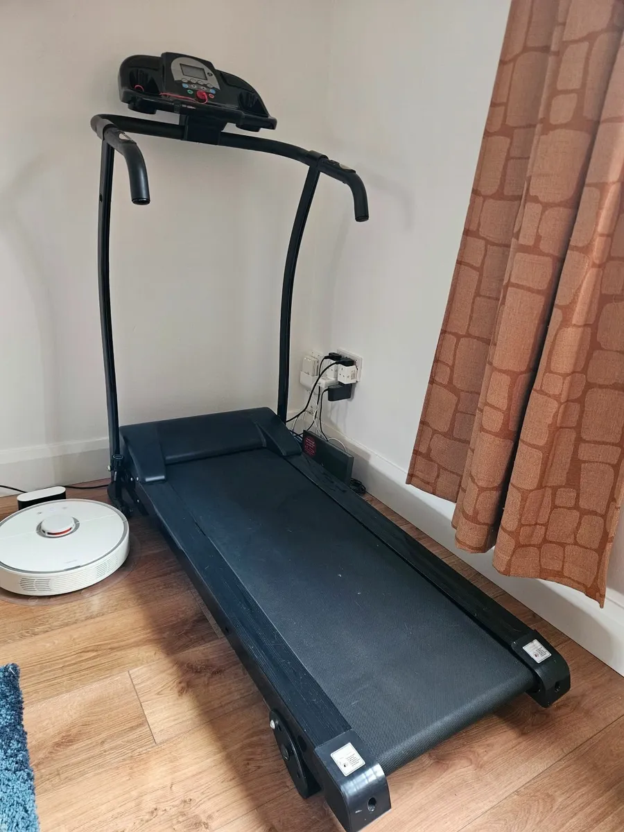 NRG100 Treadmill - Image 2