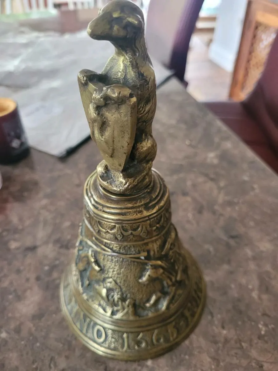 Rare Victorian Bear Bell - Image 1