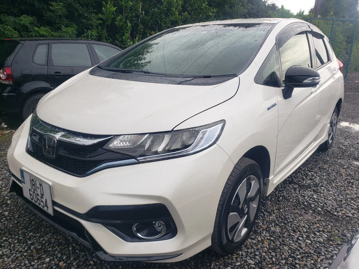 Honda Fit 2018 - Image 2