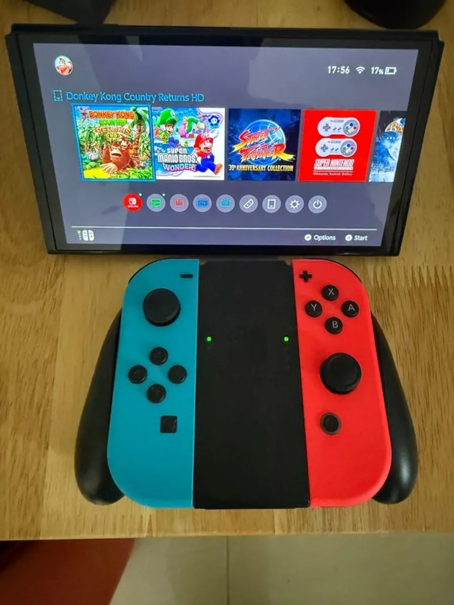 Nintendo Switch OLED (Like new) - Image 2