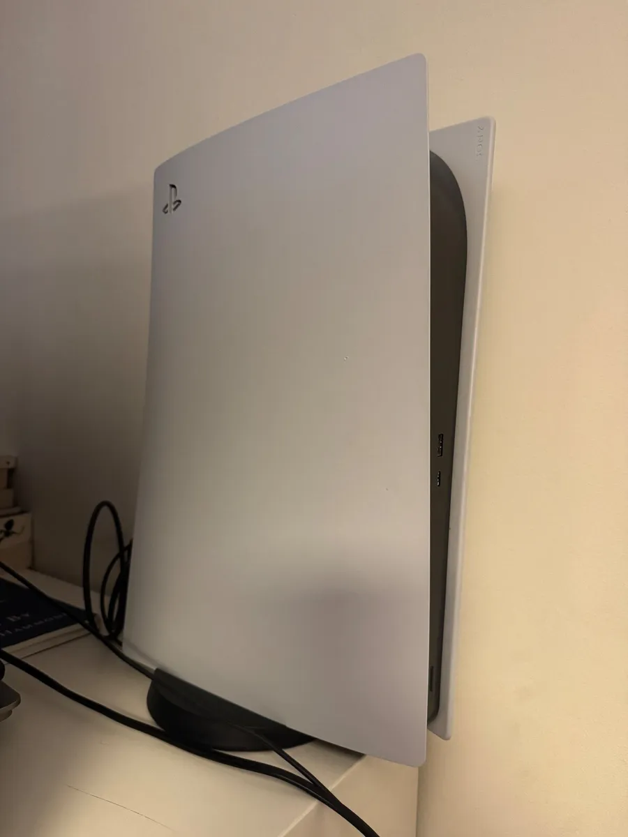PlayStation 5 (Perfect Condition) + 2 Controllers - Image 2