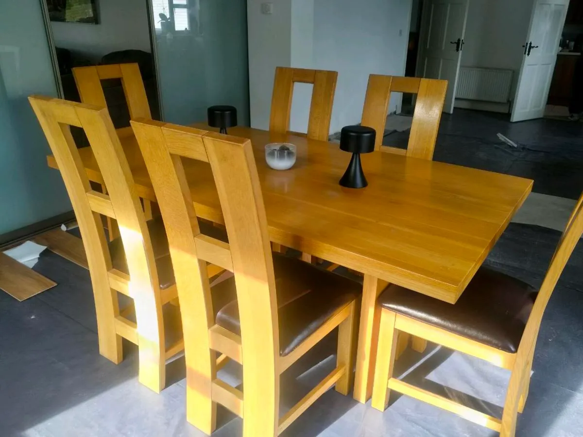 Dining table and chairs - Image 4