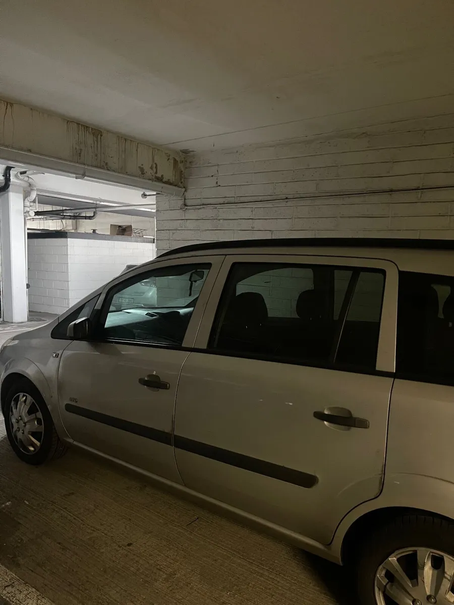 Opel Zafira 2008 - Image 4