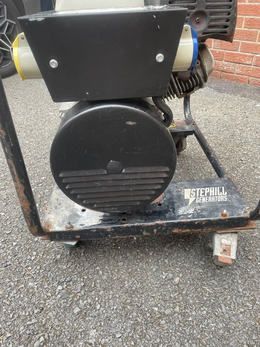 Honda petrol generator 6KW 13hp - Image 3