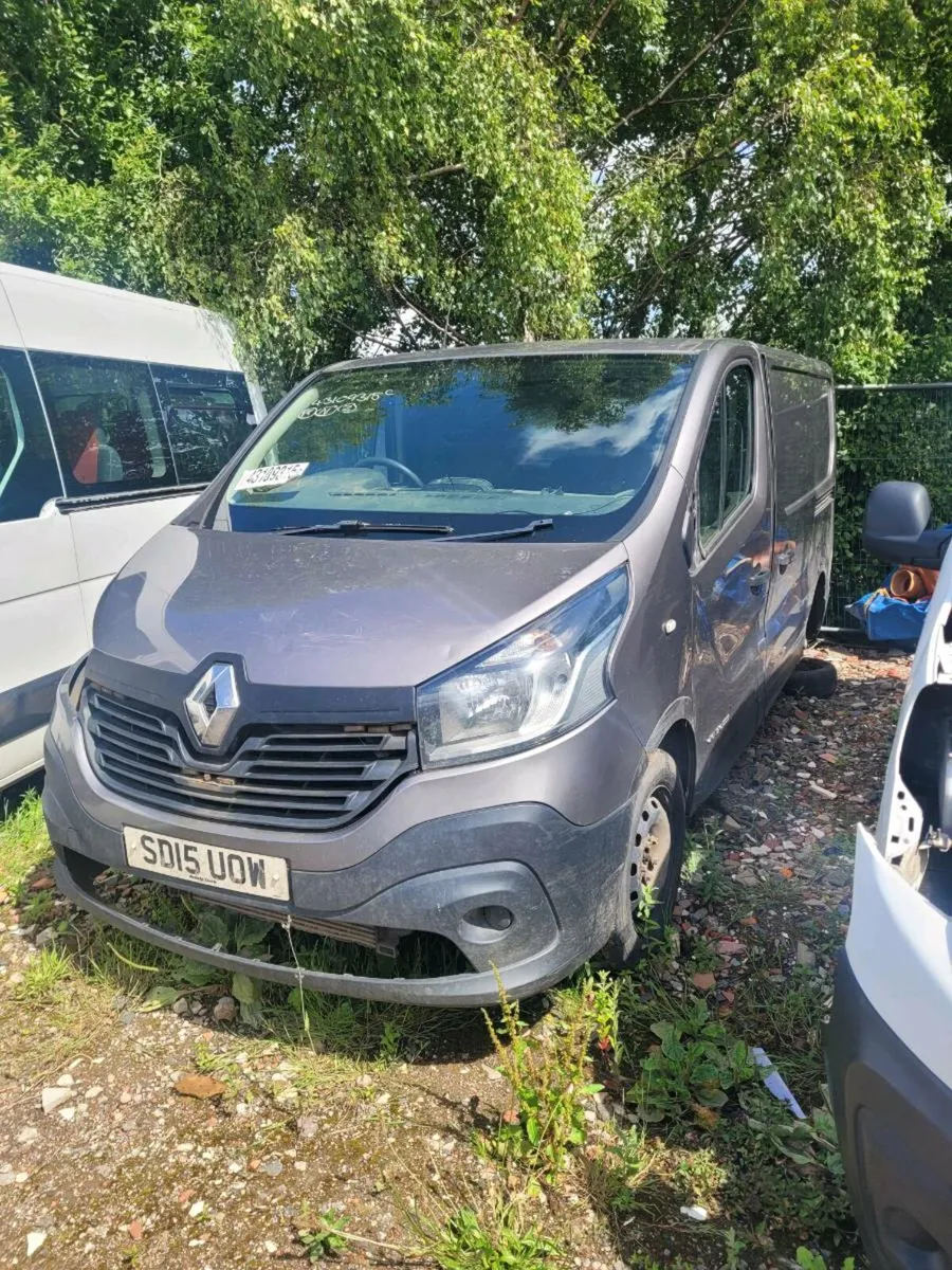 Renault traffic vauxhall vivaro for breaking - Image 4