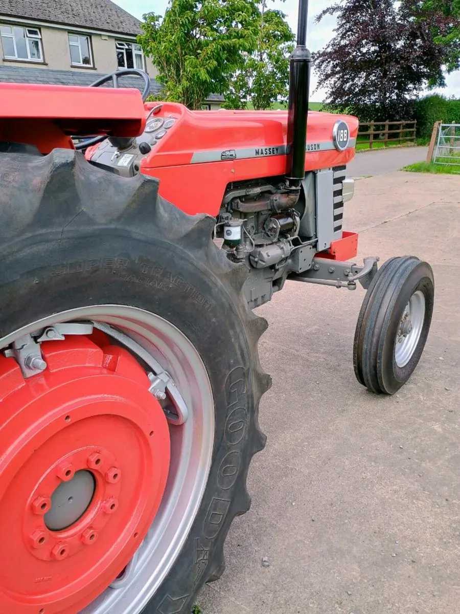 Massey Ferguson 188 - Image 3