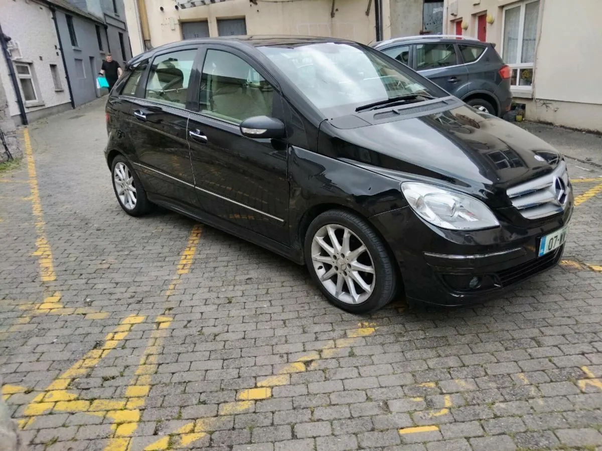 Mercedes B class 1.6 petrol automatic New NCT - Image 3