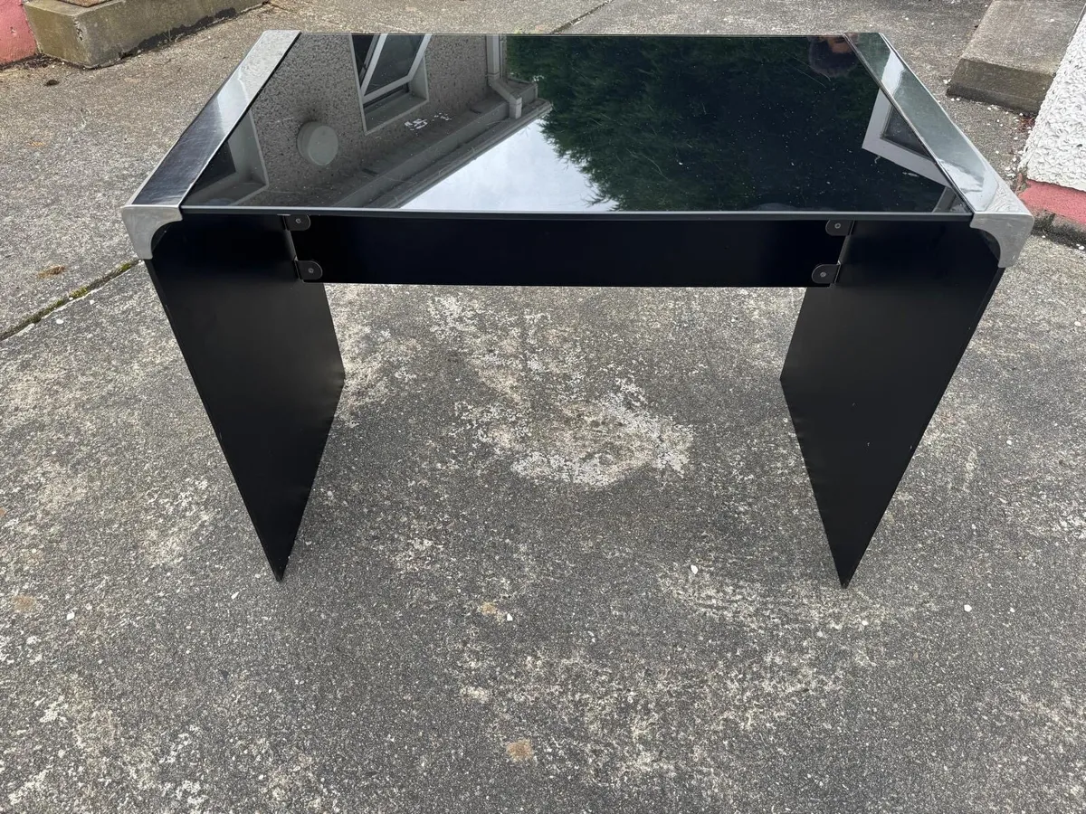 Glass Desk - Image 4