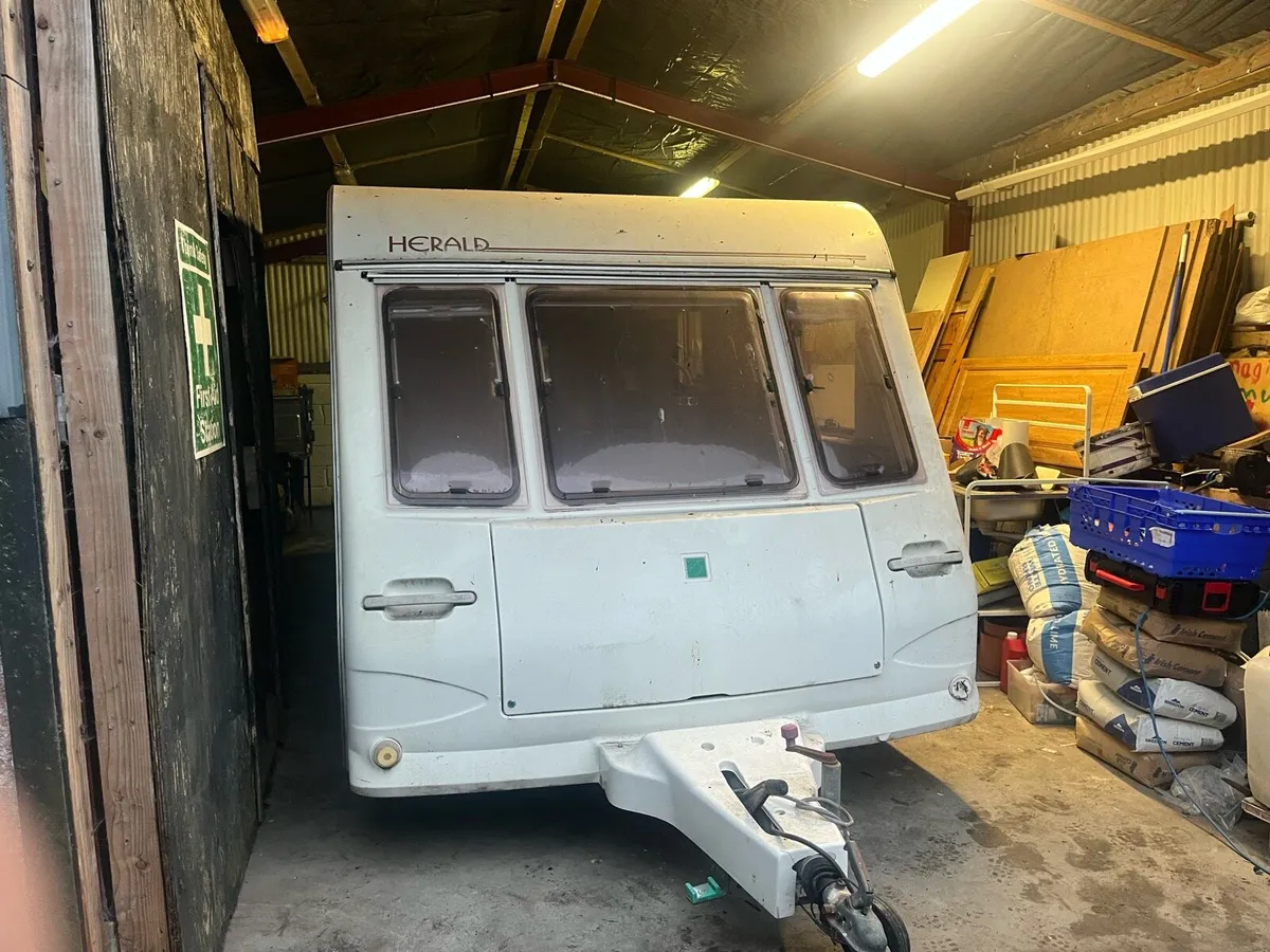 Herald Caravan 4 /5 Berth Tourer - Image 1