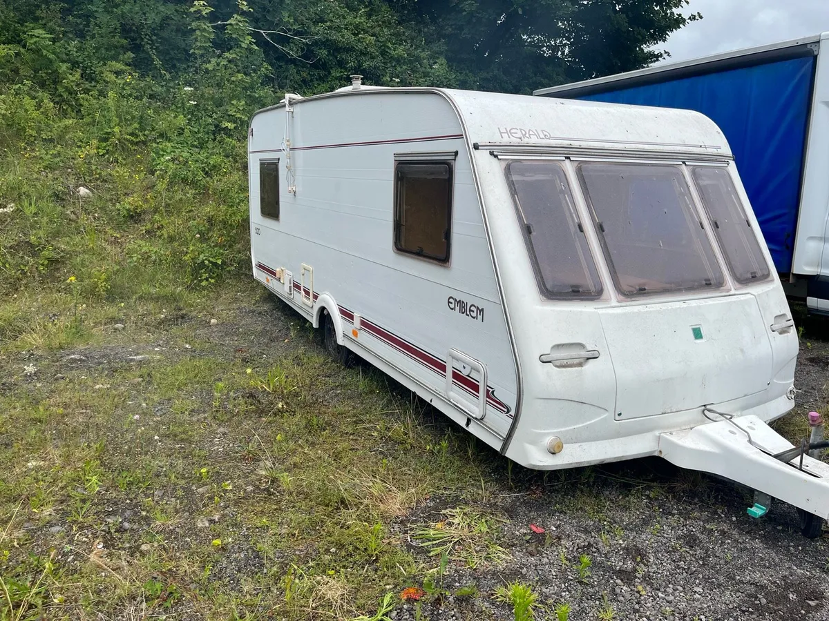 Herald Caravan 4 /5 Berth Tourer - Image 4