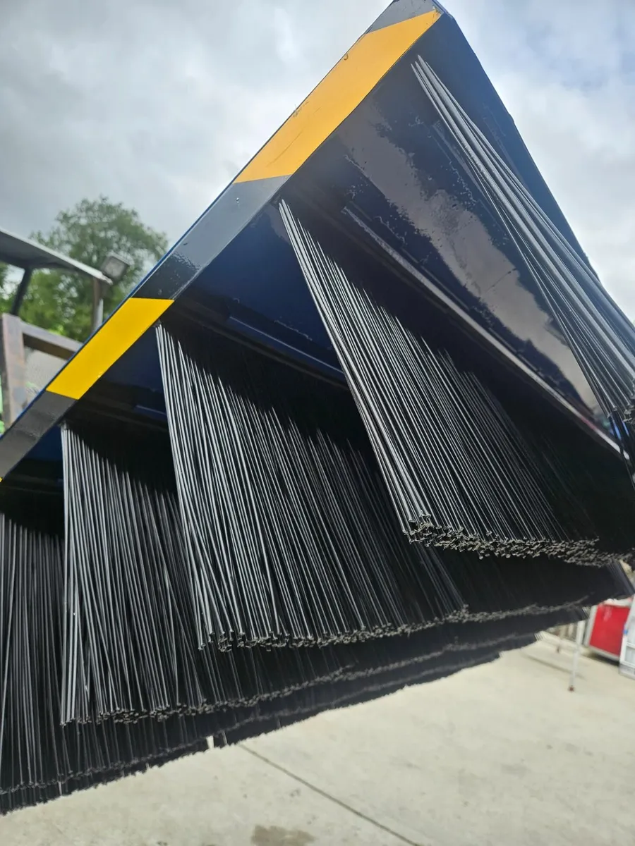 Sweeper for forklift loader no vat - Image 2