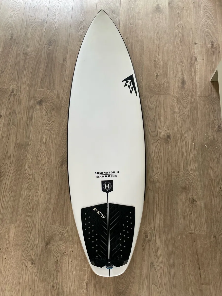 Surfboard Firewire Dominator 5’11 - Image 1