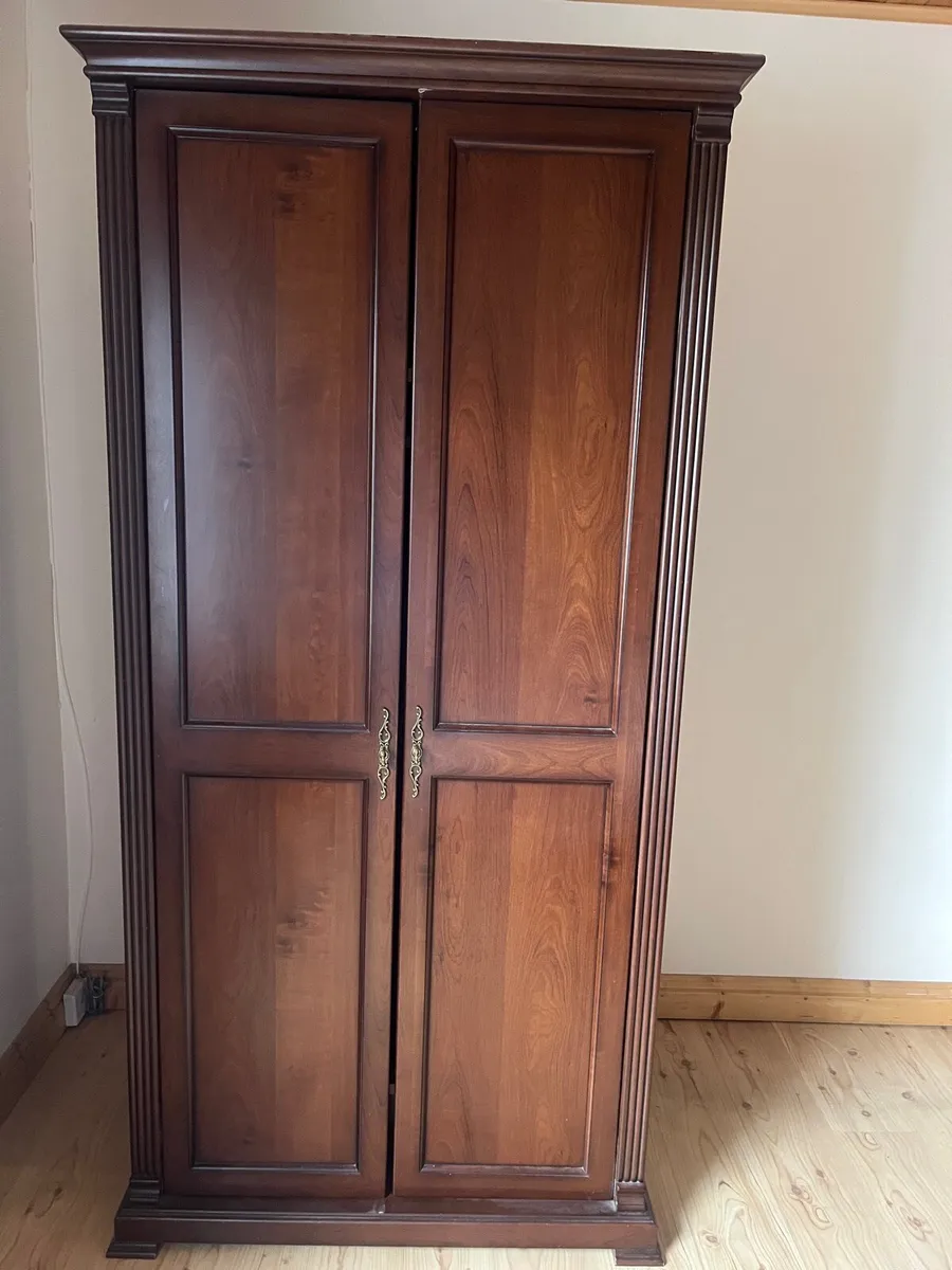 Wardrobes - Image 3