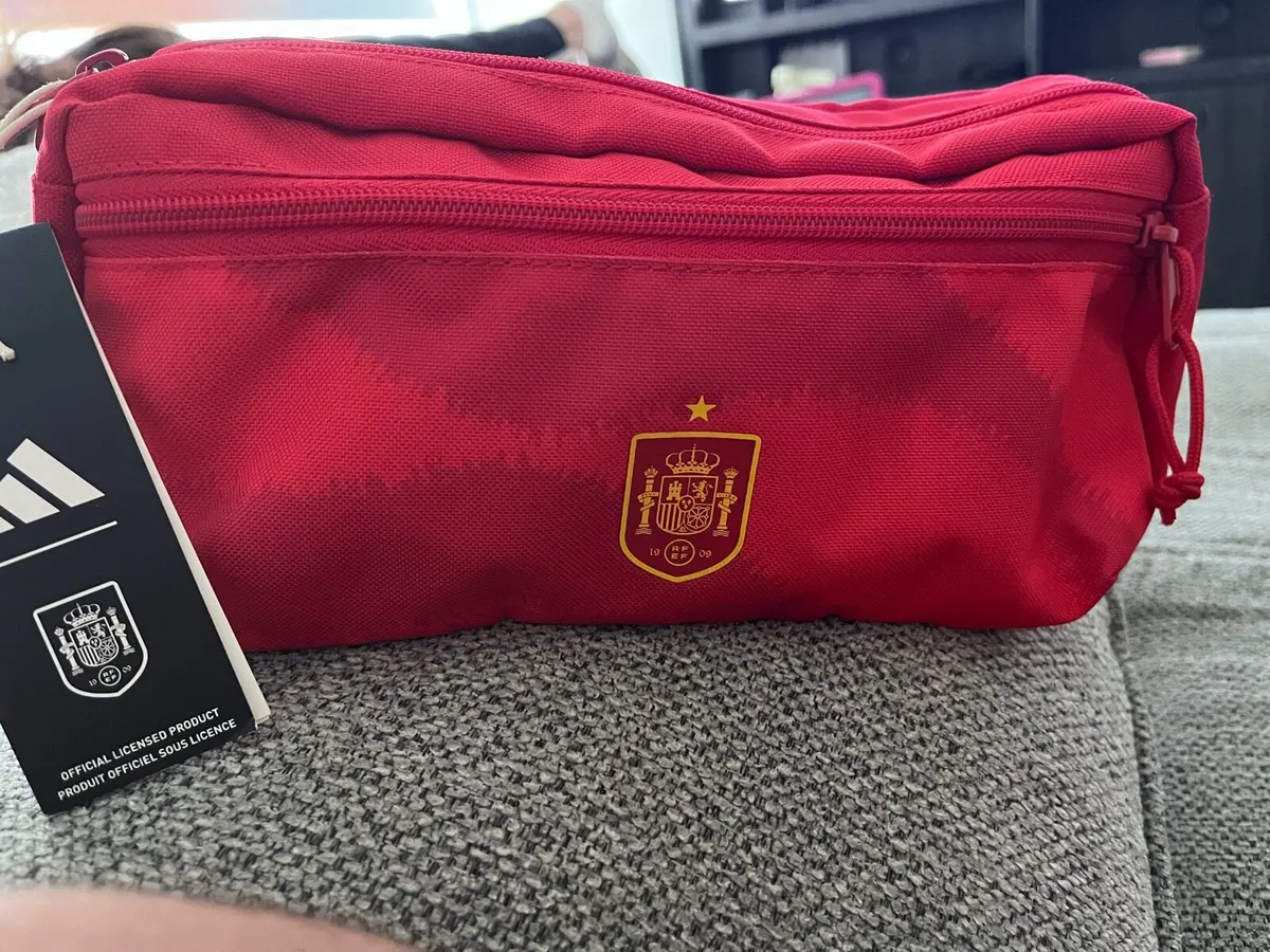 Adidas Spain vaste bag new - Image 1