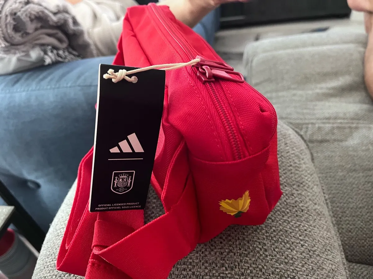 Adidas Spain vaste bag new - Image 4