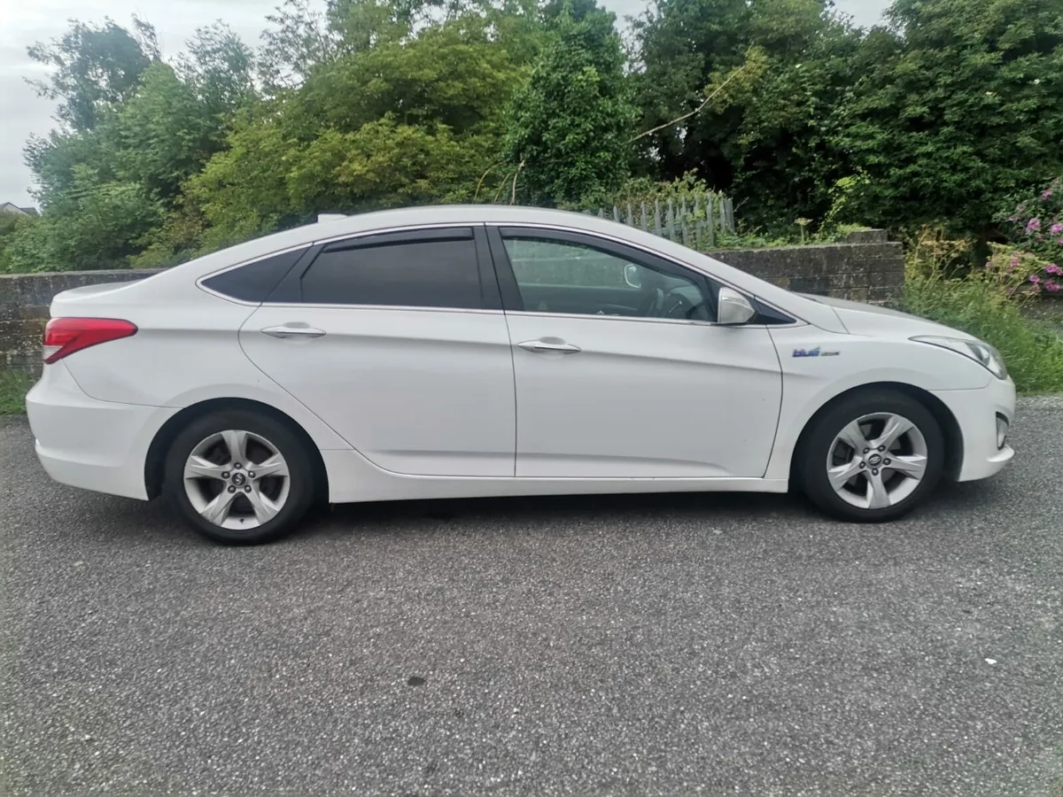 Hyundai i40, diesel - Image 2