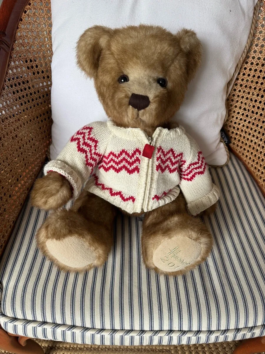 Harrods teddy bear 2011 - Image 1