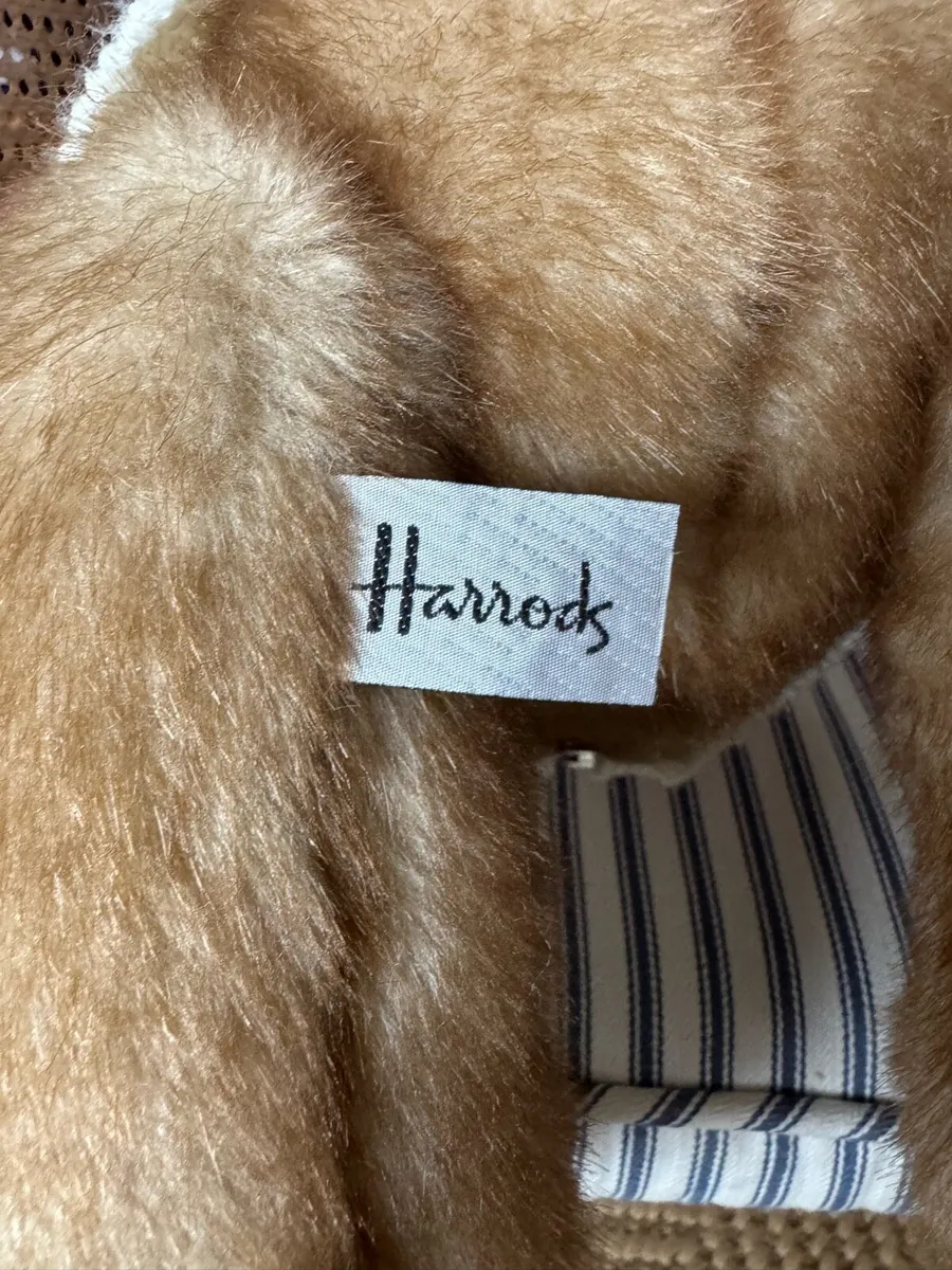 Harrods teddy bear 2011 - Image 4