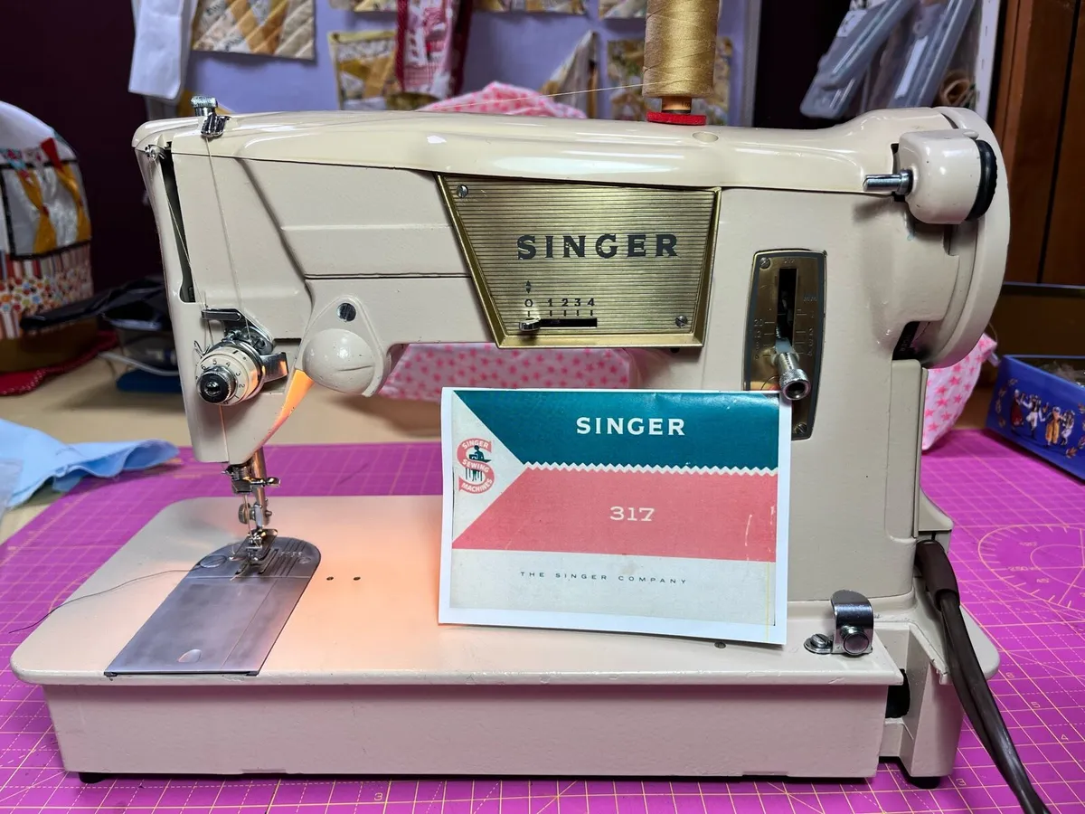 Singer Sewing Machine - Image 1