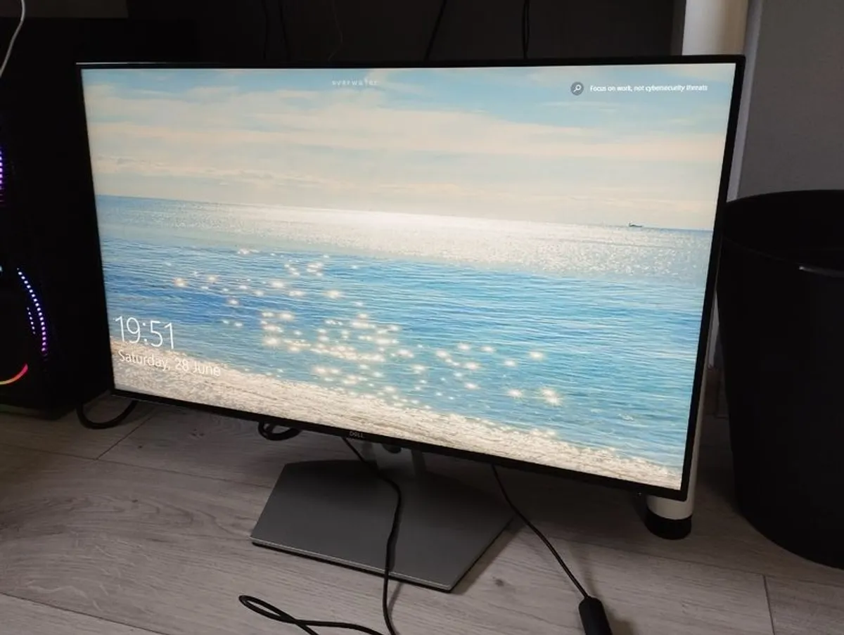 Dell - Image 1