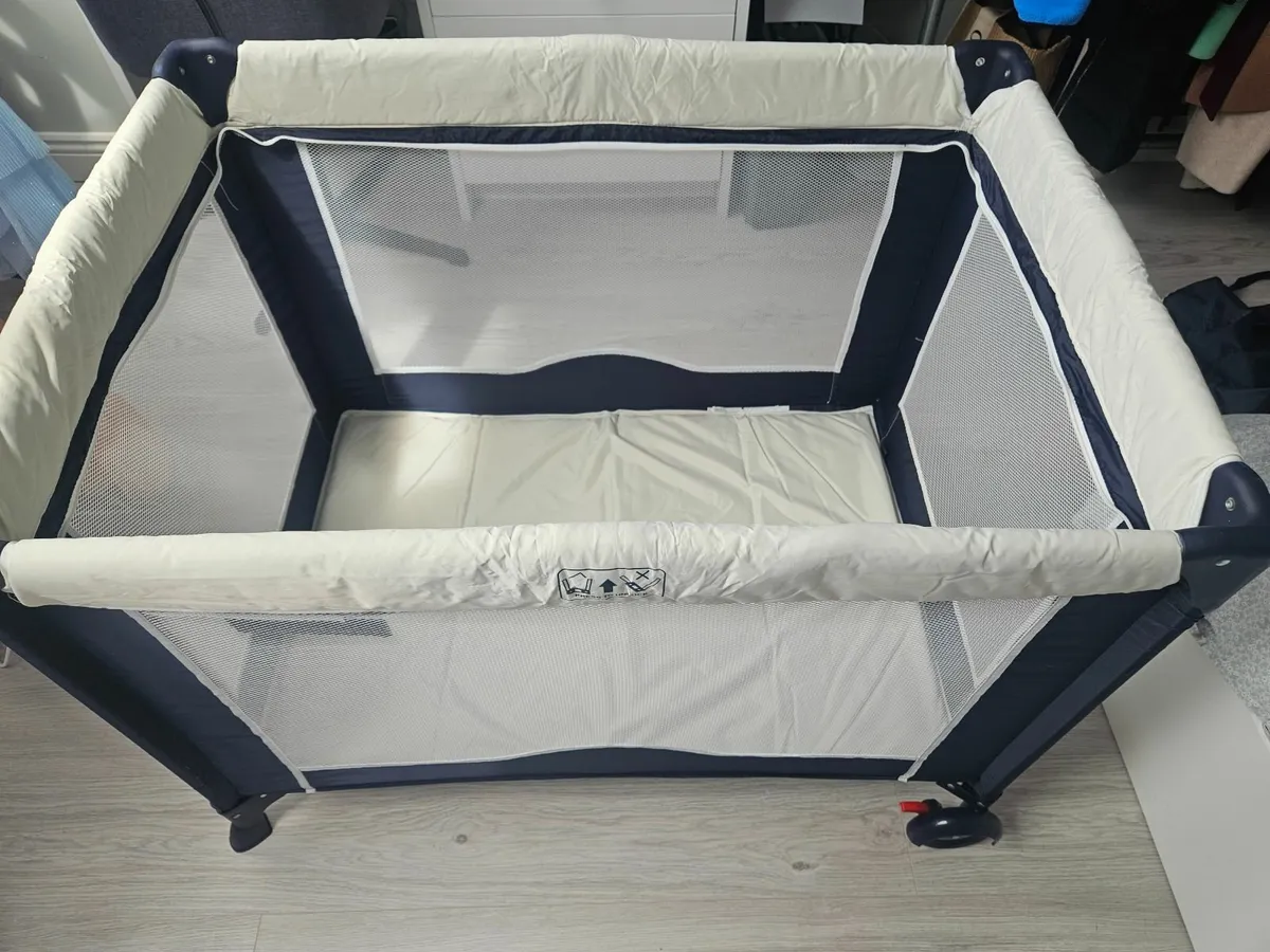 Cuggl Travel Cot - Image 1