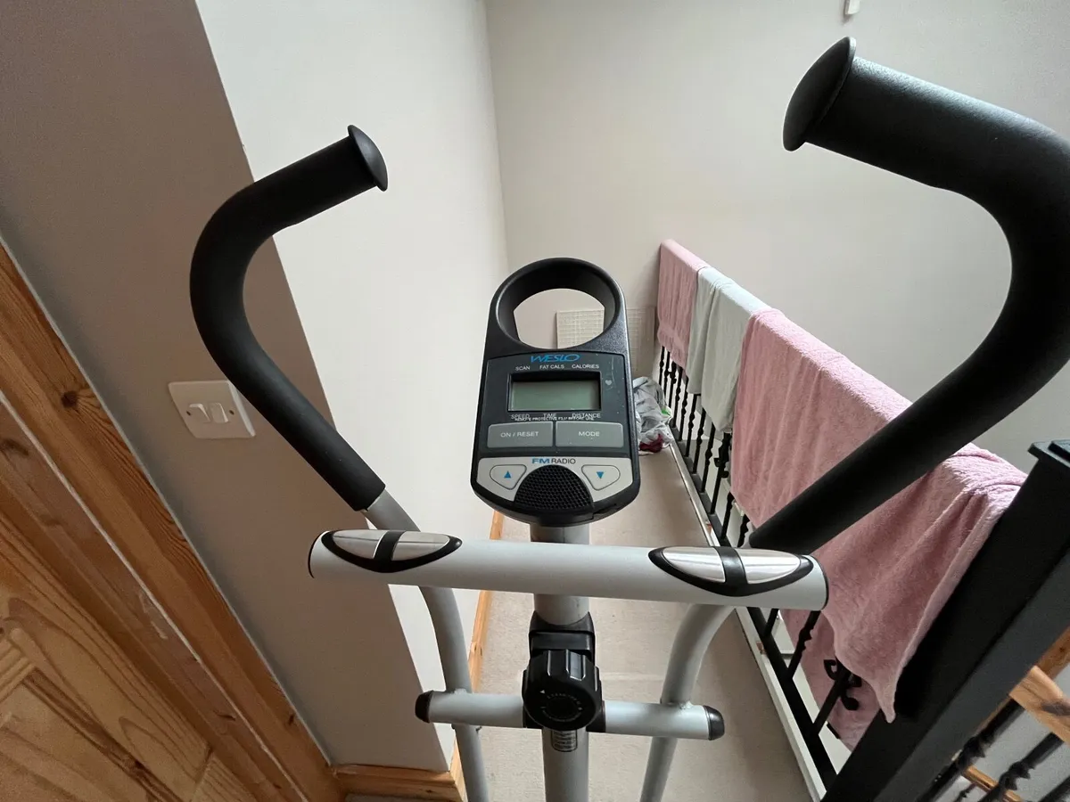 Elliptical Cross Trainer - Image 3