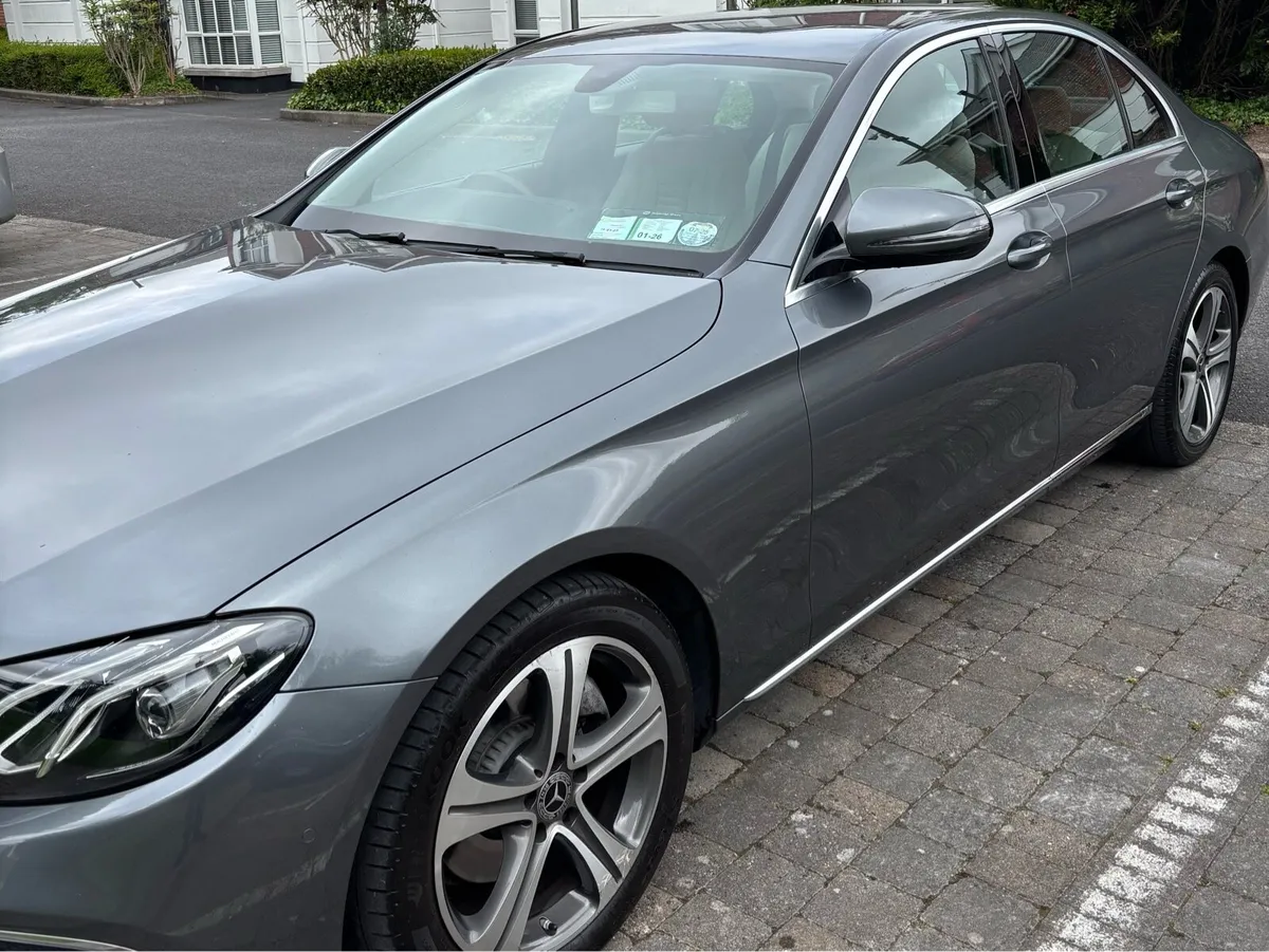 Mercedes-Benz E Class - Image 3