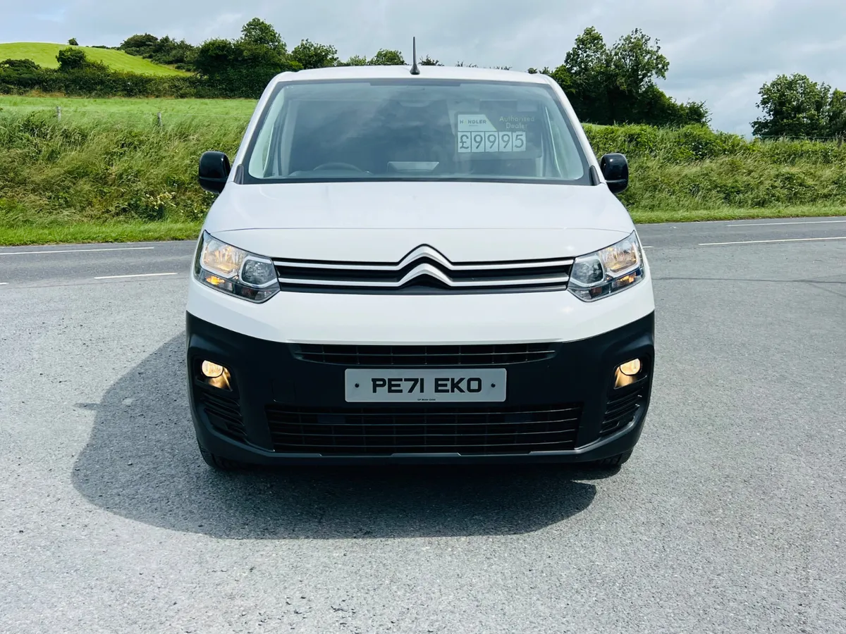 2022 Citroen Berlingo 100BHP €12250 ON IRISH REG - Image 2