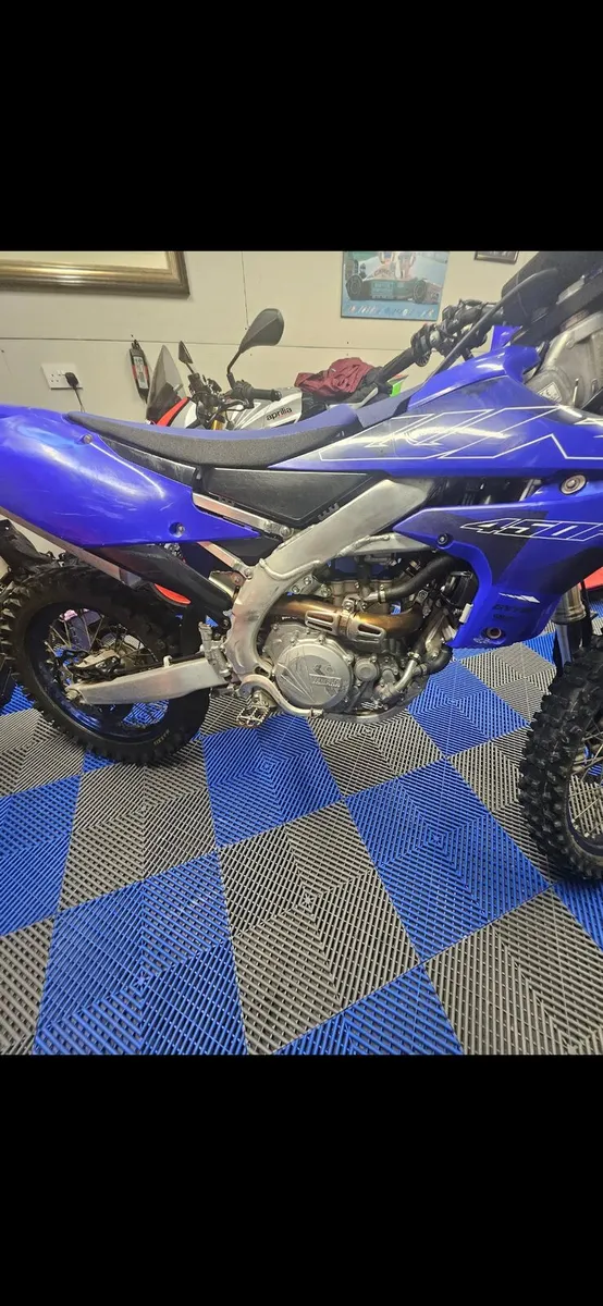 Motorbike - Image 2