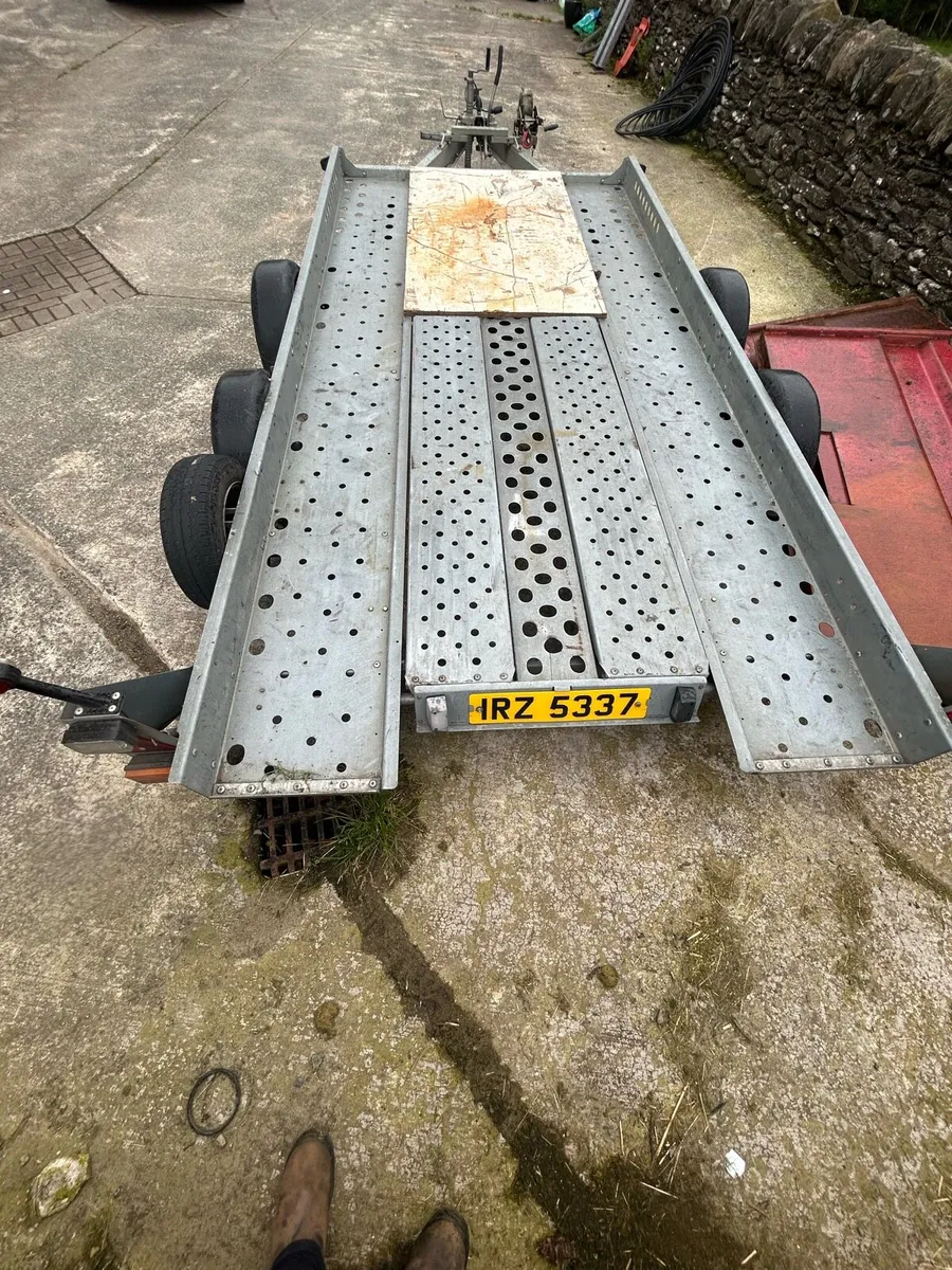 Ifor William car transporter trailer - Image 1