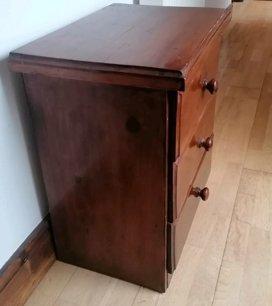 Bedside Cabinet - Image 2